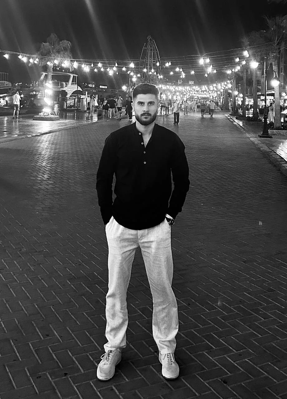 Не предавай свою мечту ни смотря ни на что. Вспомни ради чего начинал, какой путь уже прошел, с само