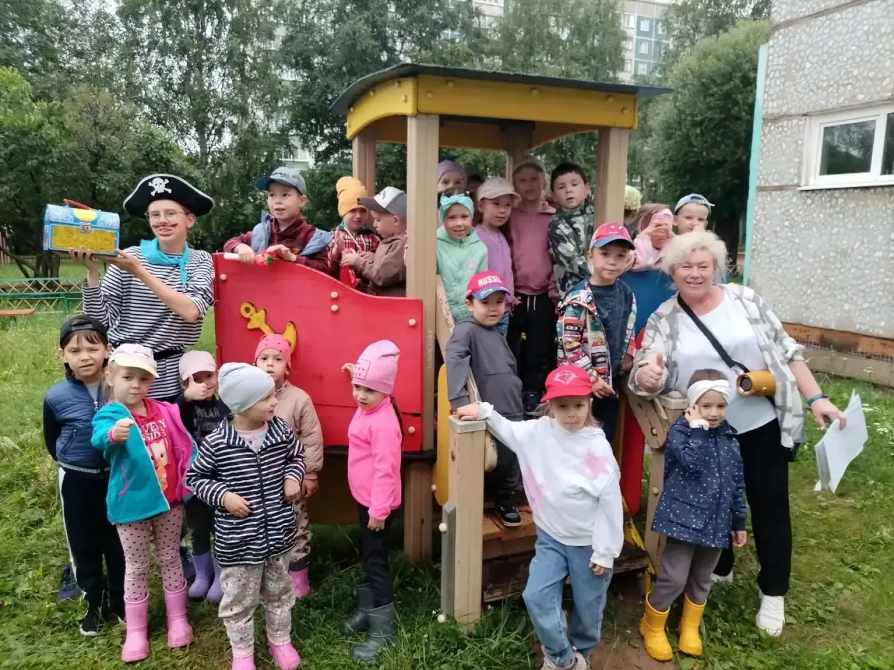 ️ Веселые экономисты: итоги недели в нашем детском саду! 

🌟 Какая же это была насыщенная и увлекат