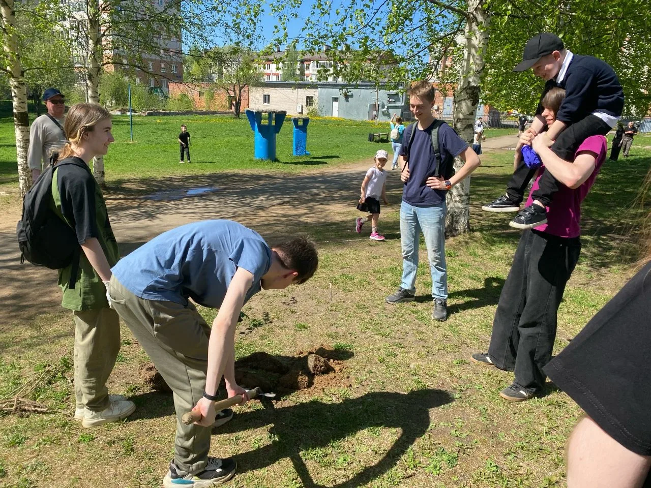 🌿В понедельник, 18 мая прошел первый день тематической недели 11б класса.   «Зеленый день» был посвя