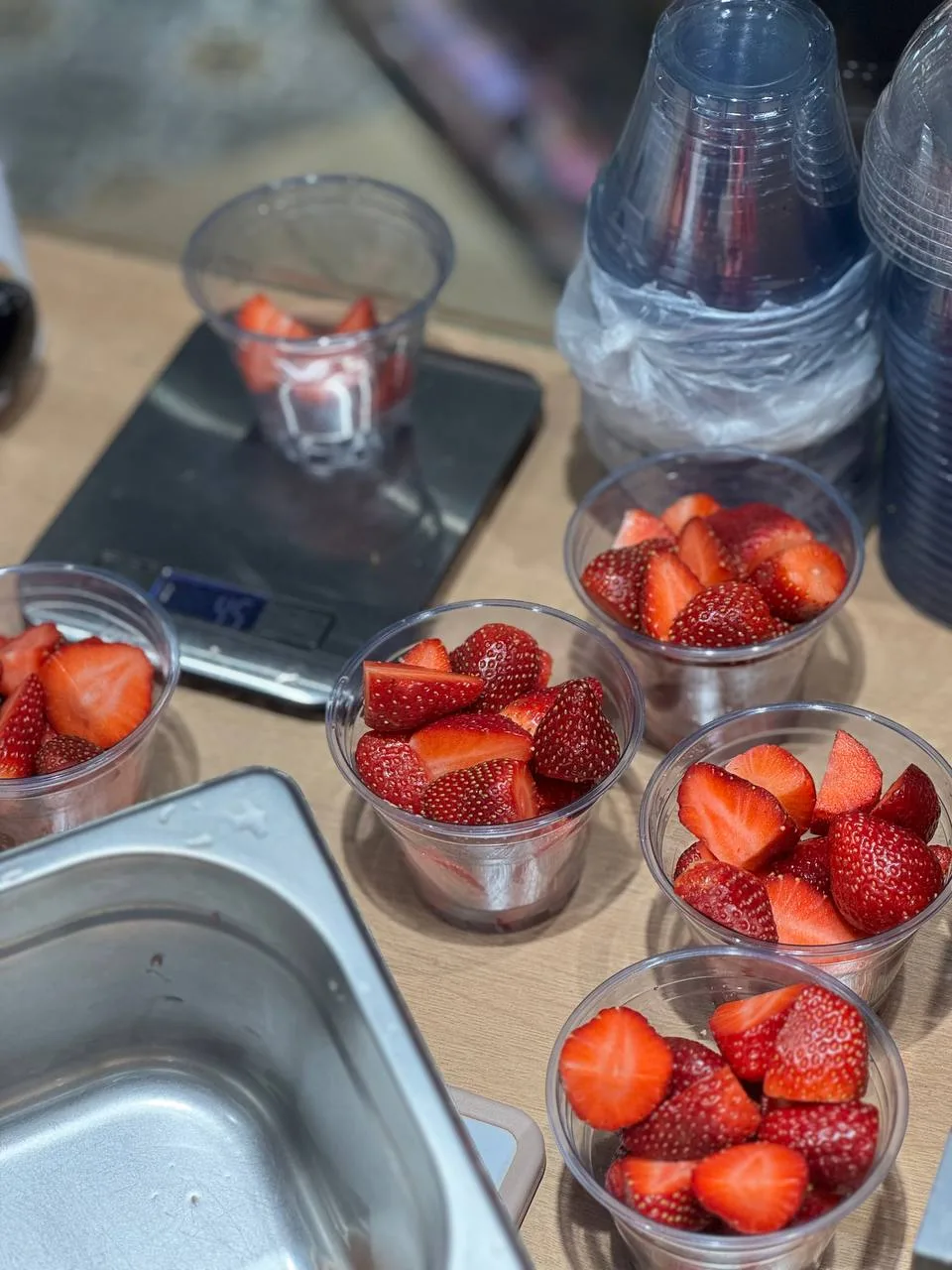 Первым делом включаем Мармит с шоколадом 🍫🍫🍫 для Клубники в шоколаде 🍓🍓😍