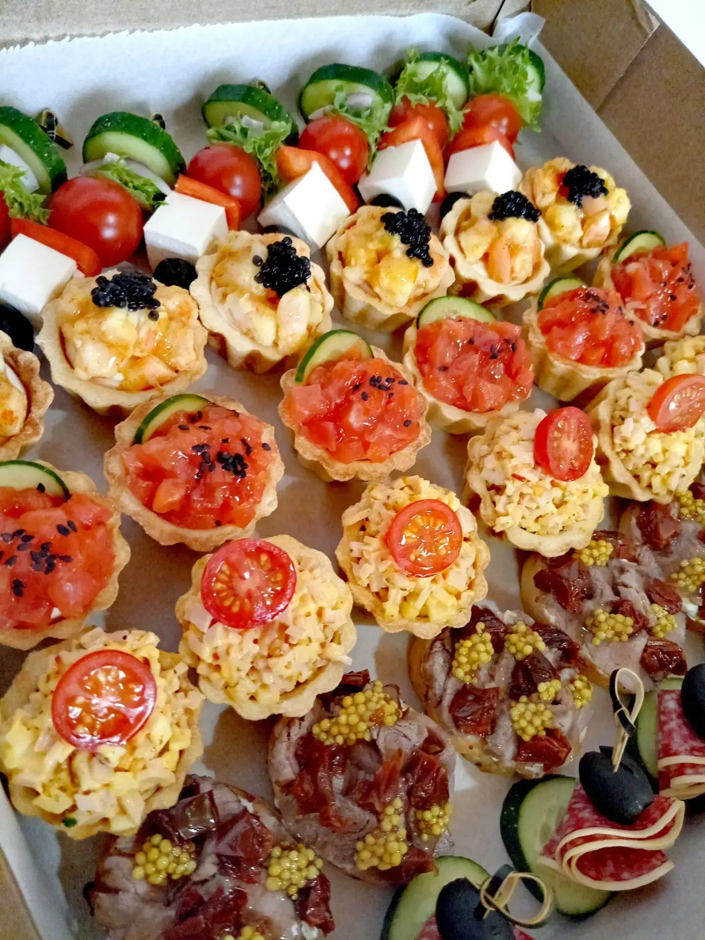 ВКУСНЫЕ ЗАКУСКИ ЗА 600₽ на персону на ваших праздниках 🍱