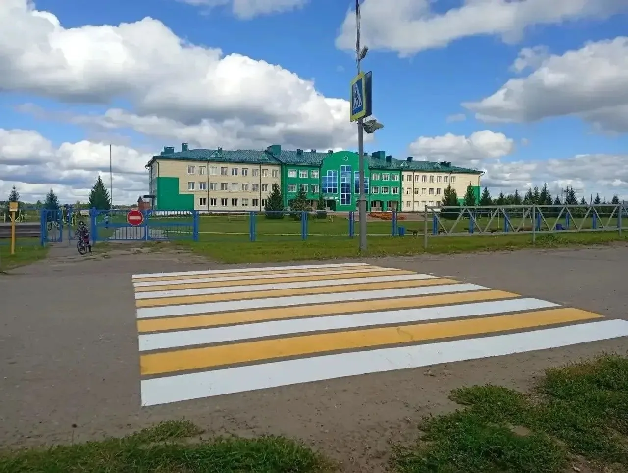 ✅Благодаря вмешательству прокуратуры Кривошеинского района Томской области на пешеходны...