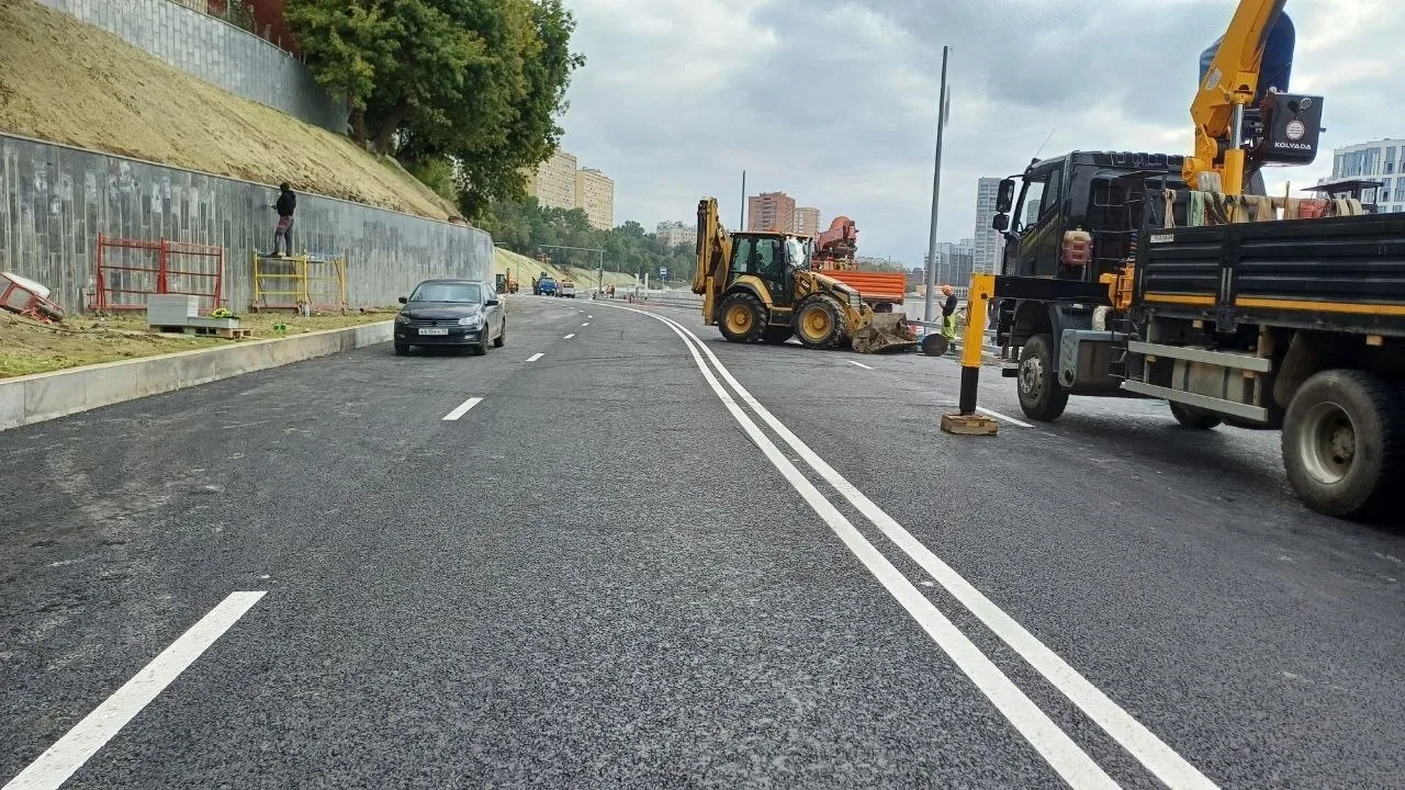 🚗 4 сентября планируют открыть движение по Крутицкой и Симоновской набережным.
