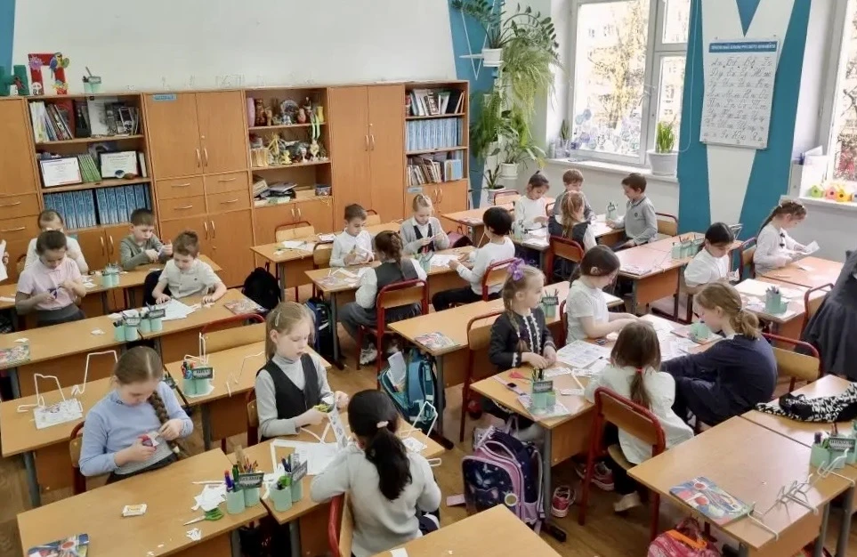 ♻️Орлёнок эколог в первых классах  🏁 В первых классах завершился экологический трек «Орлёнок эколог»