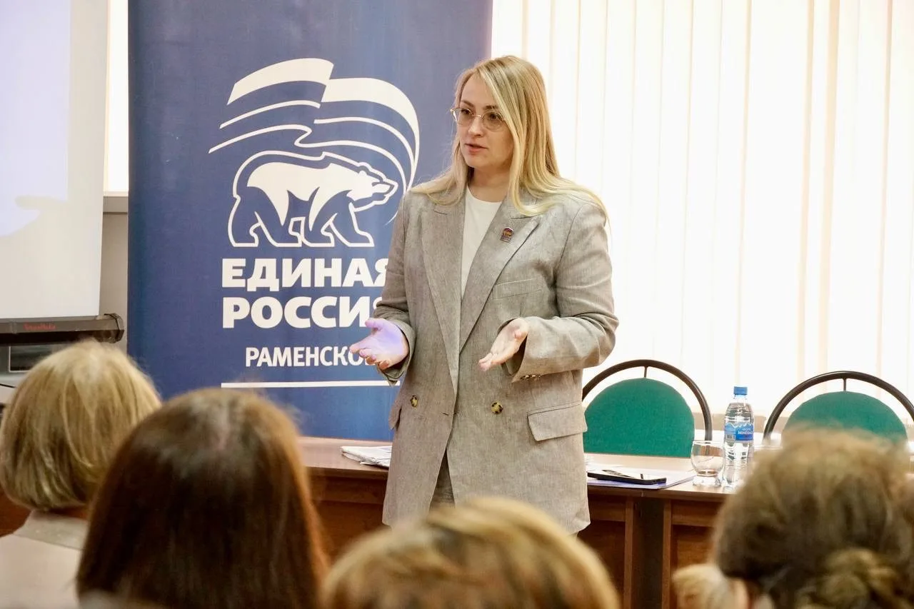 Гжель — уникальное место, проводила здесь выездное заседание комитета по развитию промысла. Теперь п