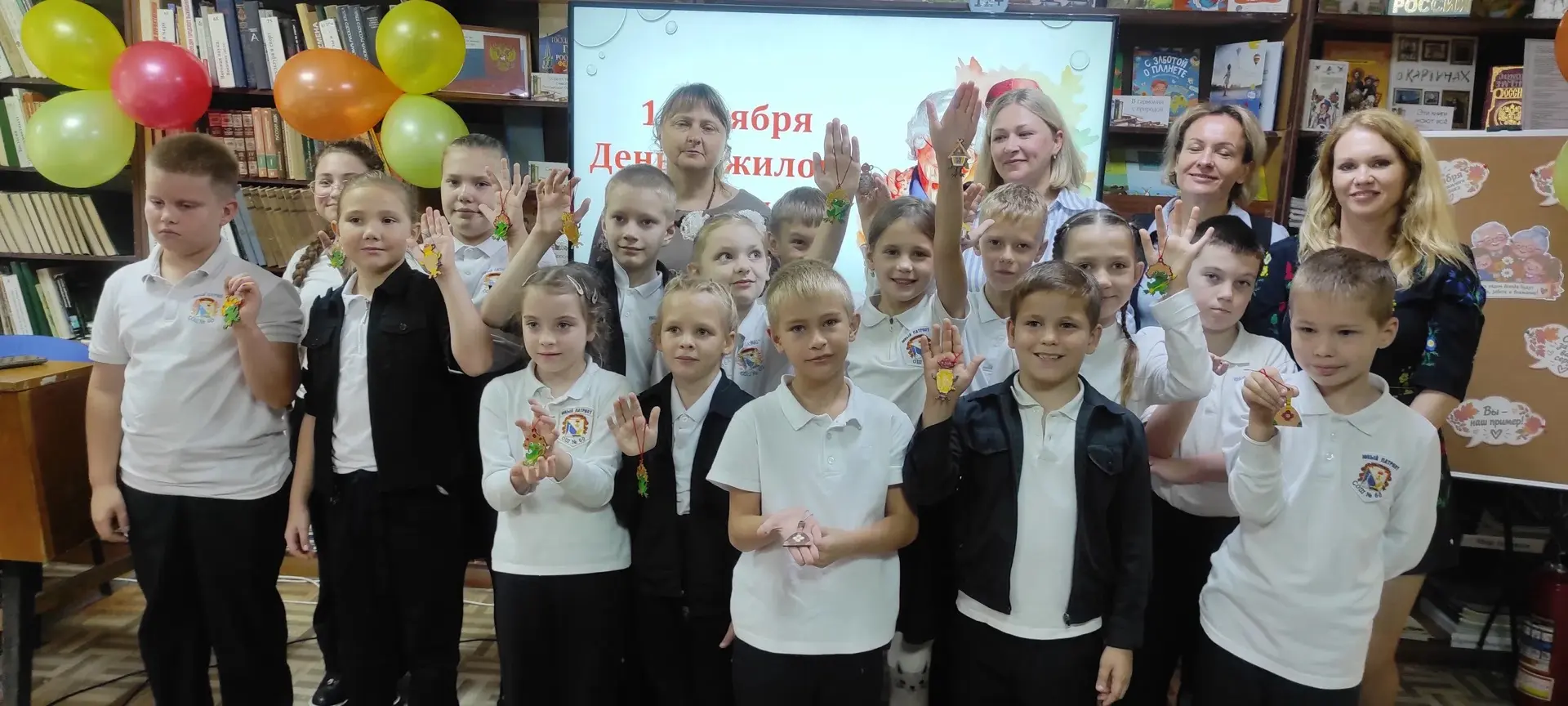 Волшебство русских сказок в руках ребят!
