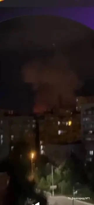 ⚡️ Кадры пожара на улице Октябрьской