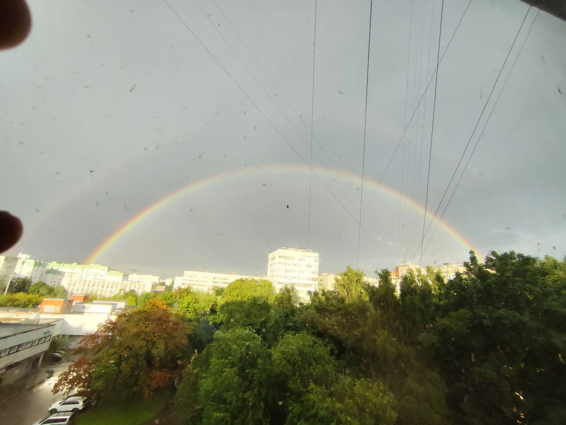 В Санкт-Петербурге после дождя заметили двойную радугу!