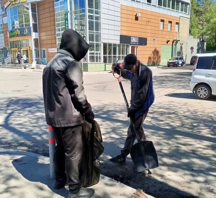 💚 Когда объединяются сердца — меняется мир вокруг!
Сегодня произошло маленькое чудо: работники Барн