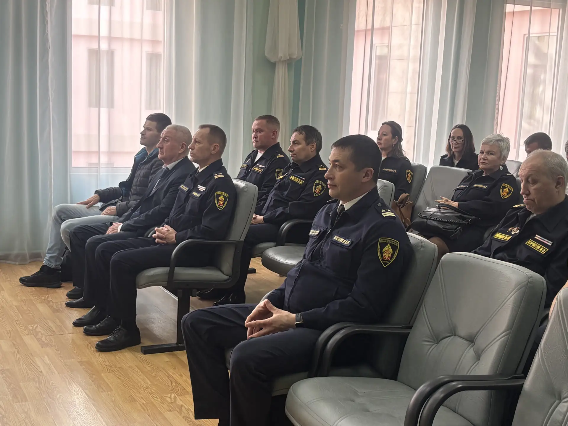 В актовом зале «Центра социальной реабилитации инвалидов и детей-инвалидов Невского рай...