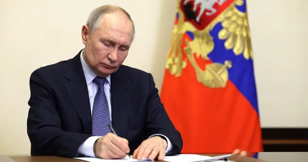 ✍Президент Российской Федерации Владимир Путин подписал Указ № 428 от 16.06.2026 «О назначении выбор