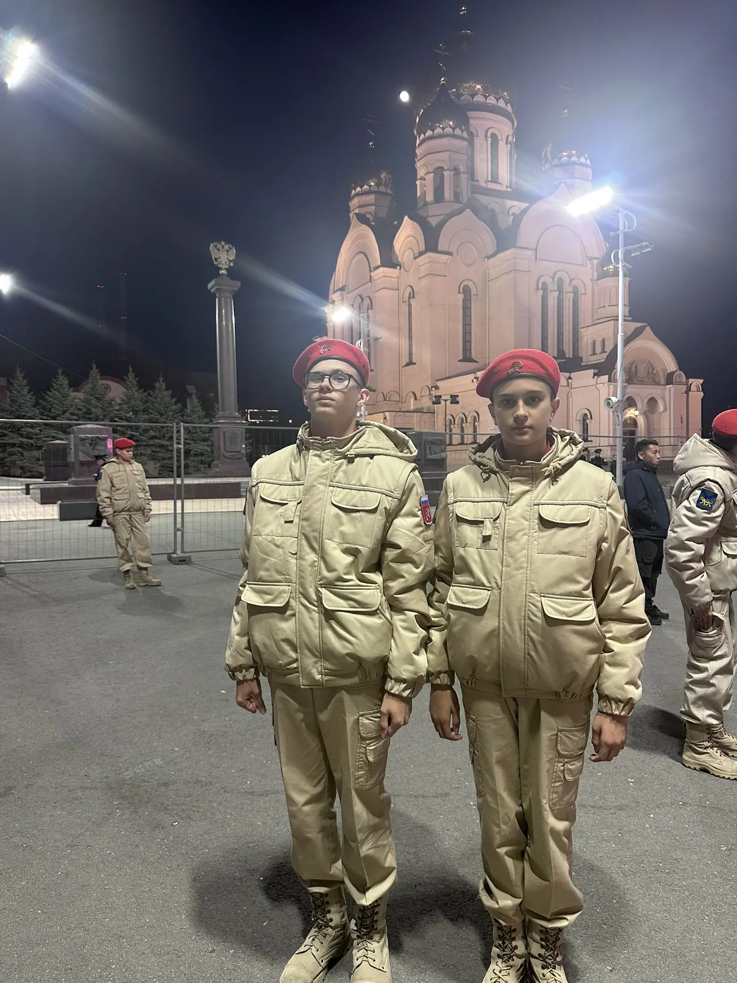 🇷🇺Гордимся нашими юнармейцами! ✨ 🇷🇺В рамках торжественного мероприятия,посвящённого памяти ветеранов