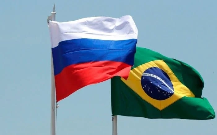 👍🏻В школах Бразилии введут русский язык как иностранный — Минпросвещения РФ