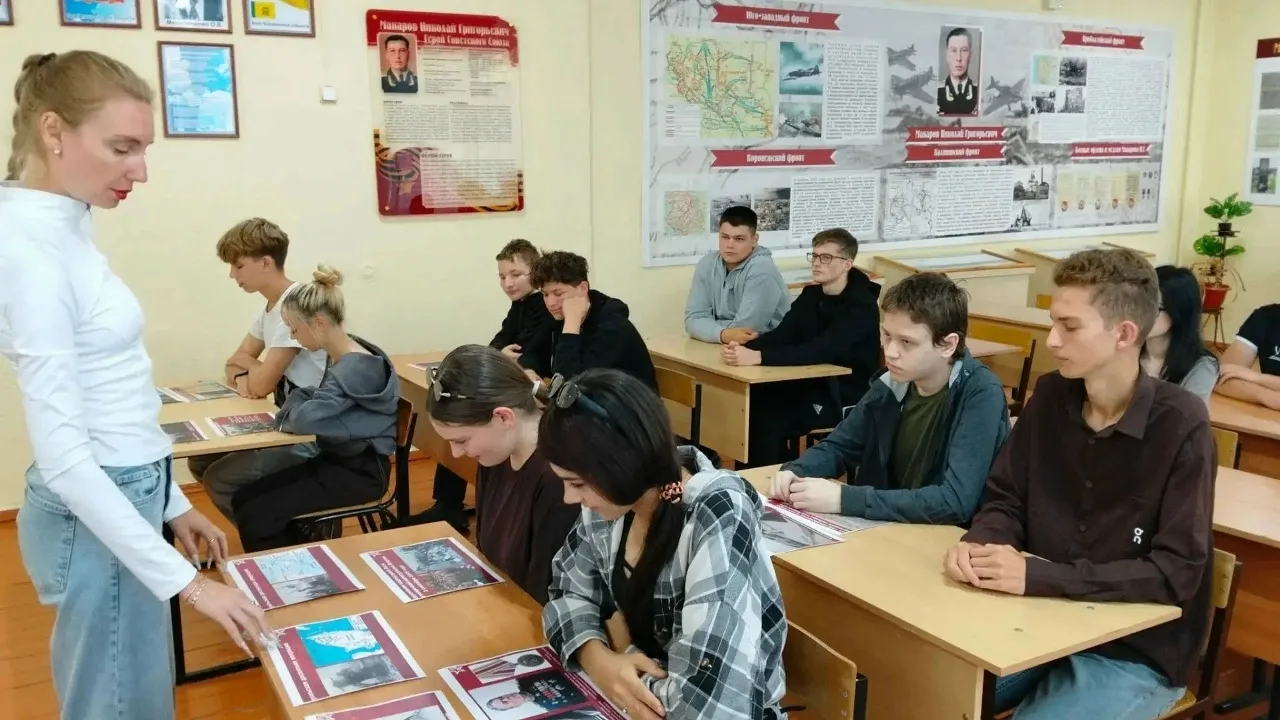 В Сердобском многопрофильном техникуме для студентов проведен час памяти «День Победы н...