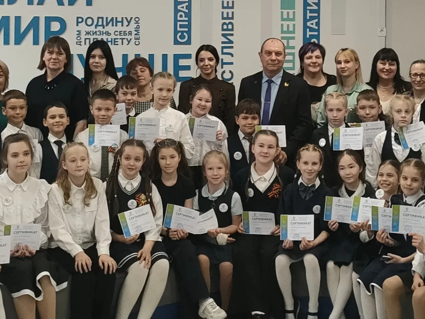 29 и 30 апреля проходил краевой этап научно- практической конференции. Ученицы нашей шк...