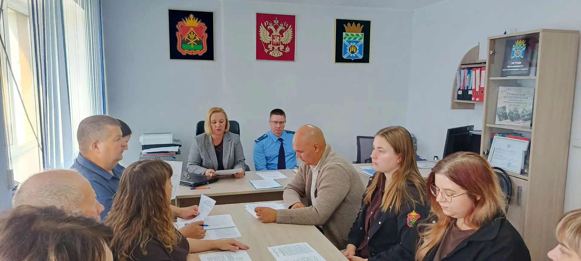 📜Вчера на публичных слушаниях с участием прокурора Крапивинского района Вавилонского А...