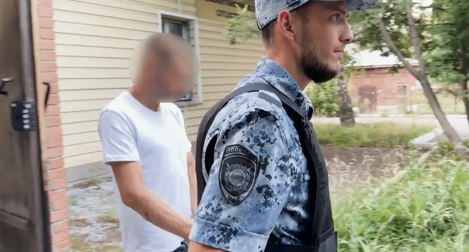 Житель Первомайского района предстанет перед судом за разбойное нападение на девушку