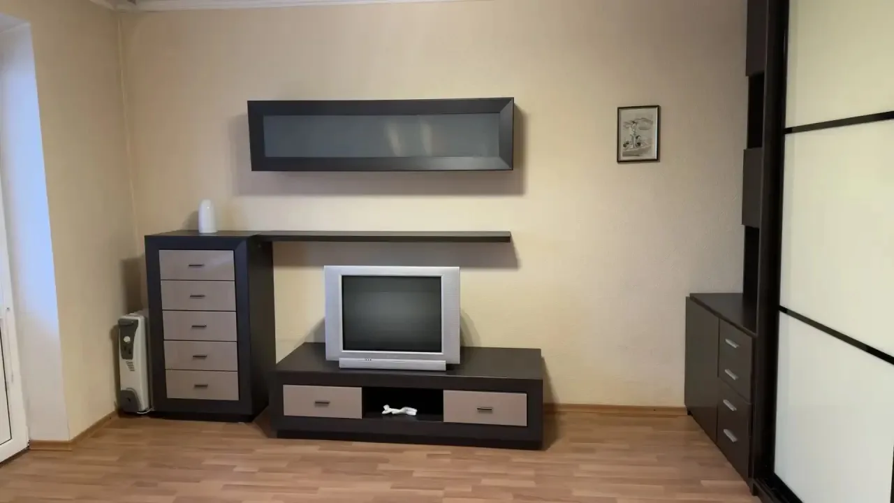 Сдам 1 к. кв. Куйбышевский район, Магистральный, Галактика, ул. Куйбышева, 9/9 эт.