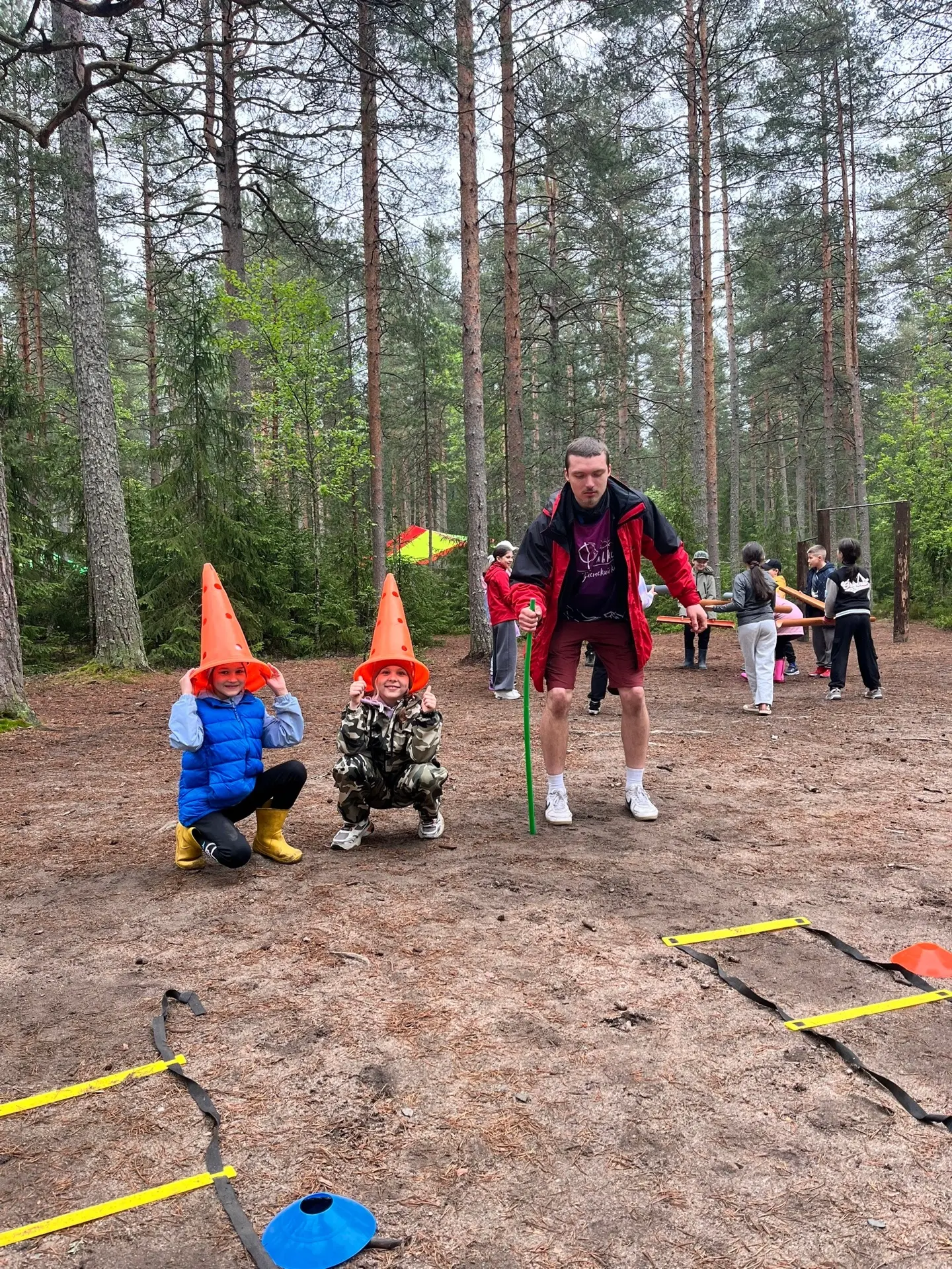 Приключения второклашек в Солнечном: незабываемый туристический слет! 🏕️ Наши юные исследователи из 