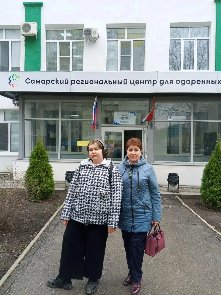 «Взлёт» удался: наши — в числе лучших исследователей области! 🚀📊    Поздравляем Муртазину Диану и её