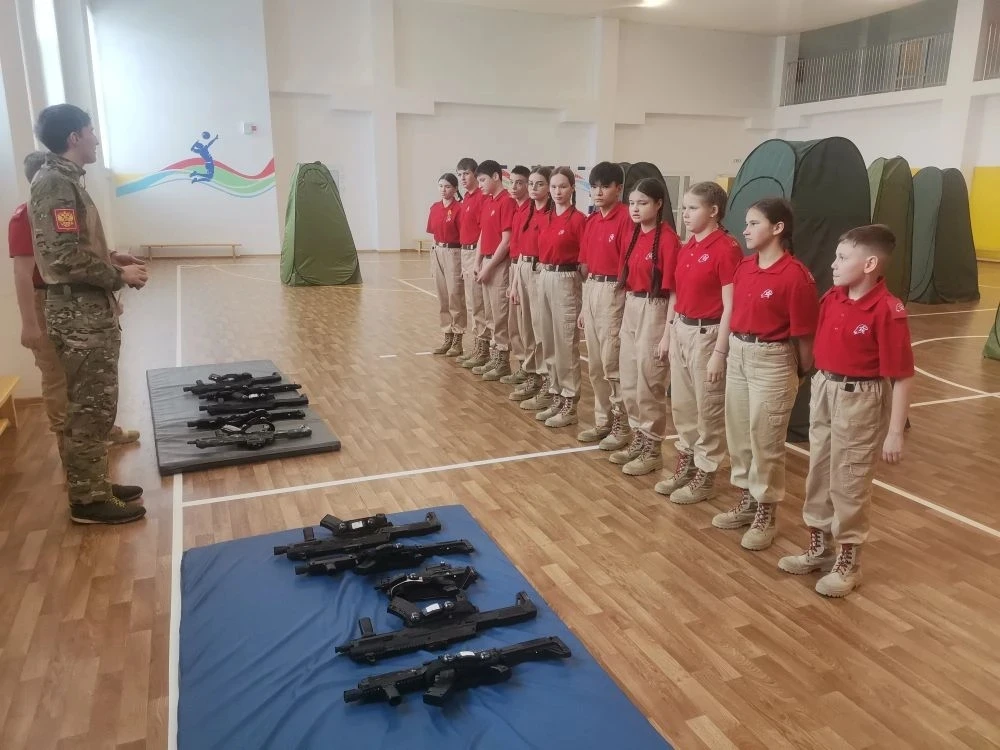 💥 Подведены итоги юнармейских сборов  Нашу школу  представила команда бойцов с 5  по 11 класс.  Кома