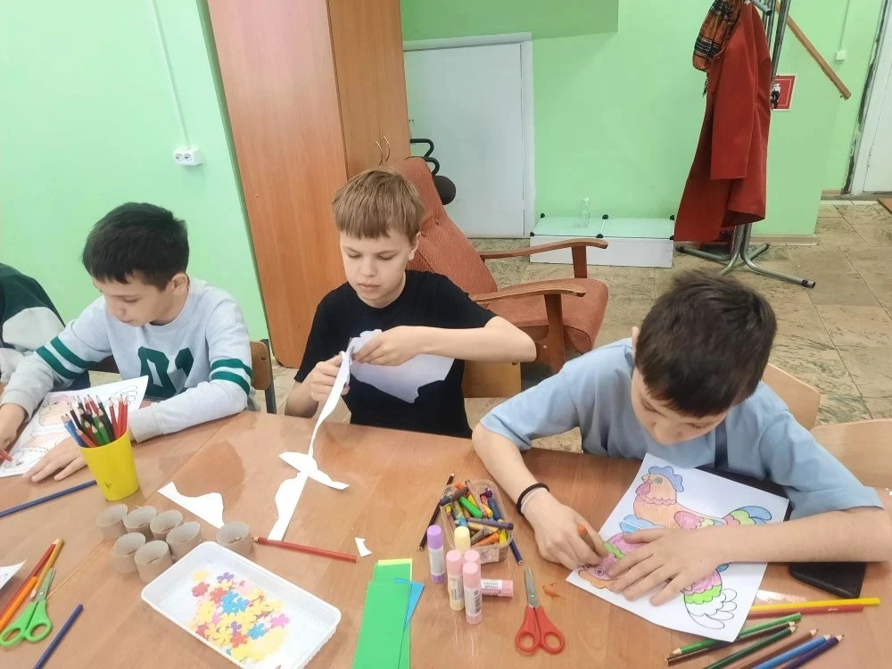 Светлая Пасха — в светлых сердцах наших детей 🕊️✨  Сегодня первый и второй отряды нашего школьного л