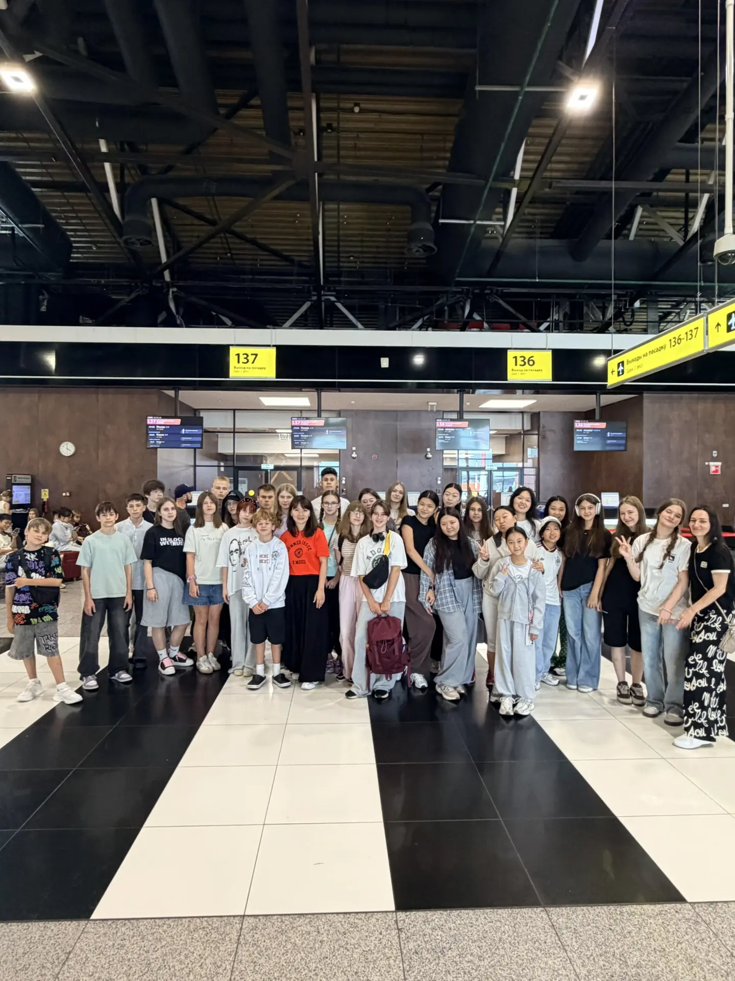 Наконец наше долгожданное путешествие в Китай началось!🇨🇳✈️