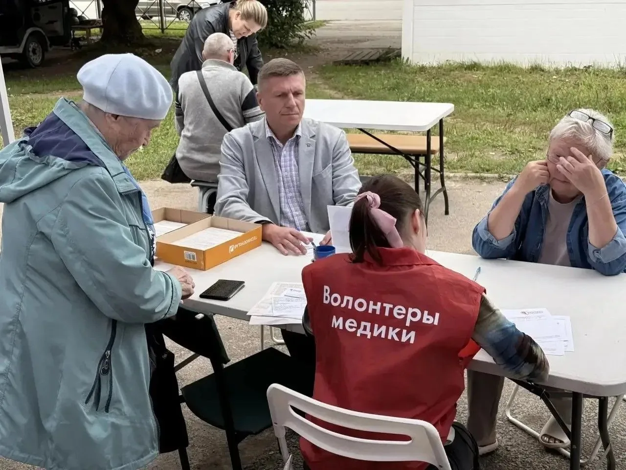 Экспресс-обследование жителей: мобильные «Пункты здоровья» продолжают работу в Йошкар-Оле