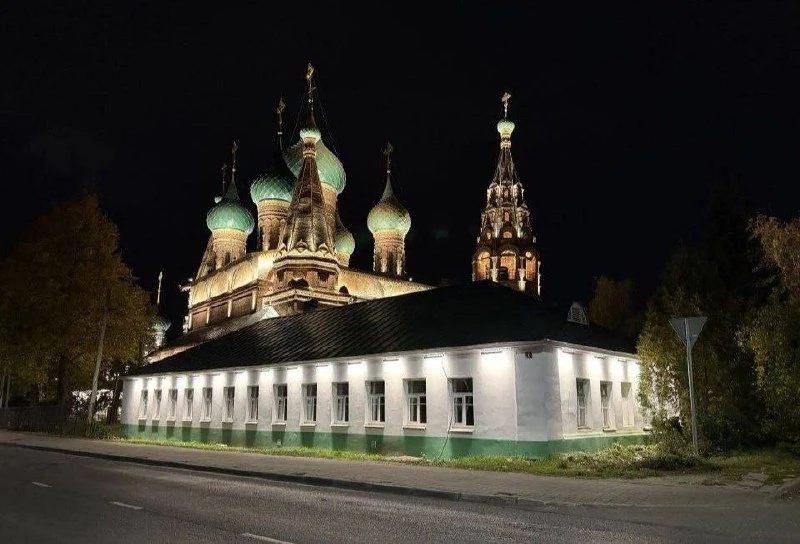 Все больше зданий Ярославля становятся заметнее в темноте ✨