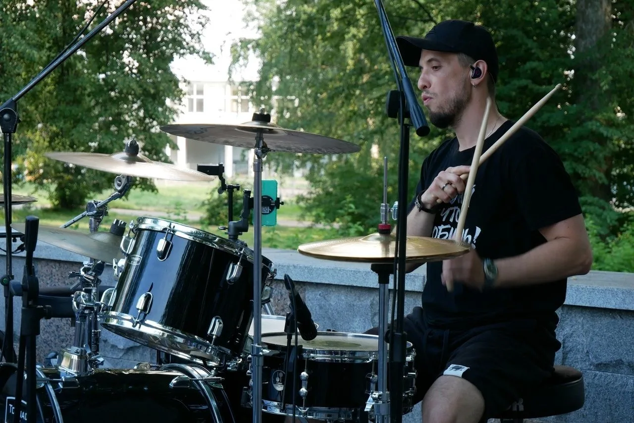 💥День молодежи на летней веранде КЦ «Зеленоград» с Dedov Drums!💥🥁Совместное шоу учен...