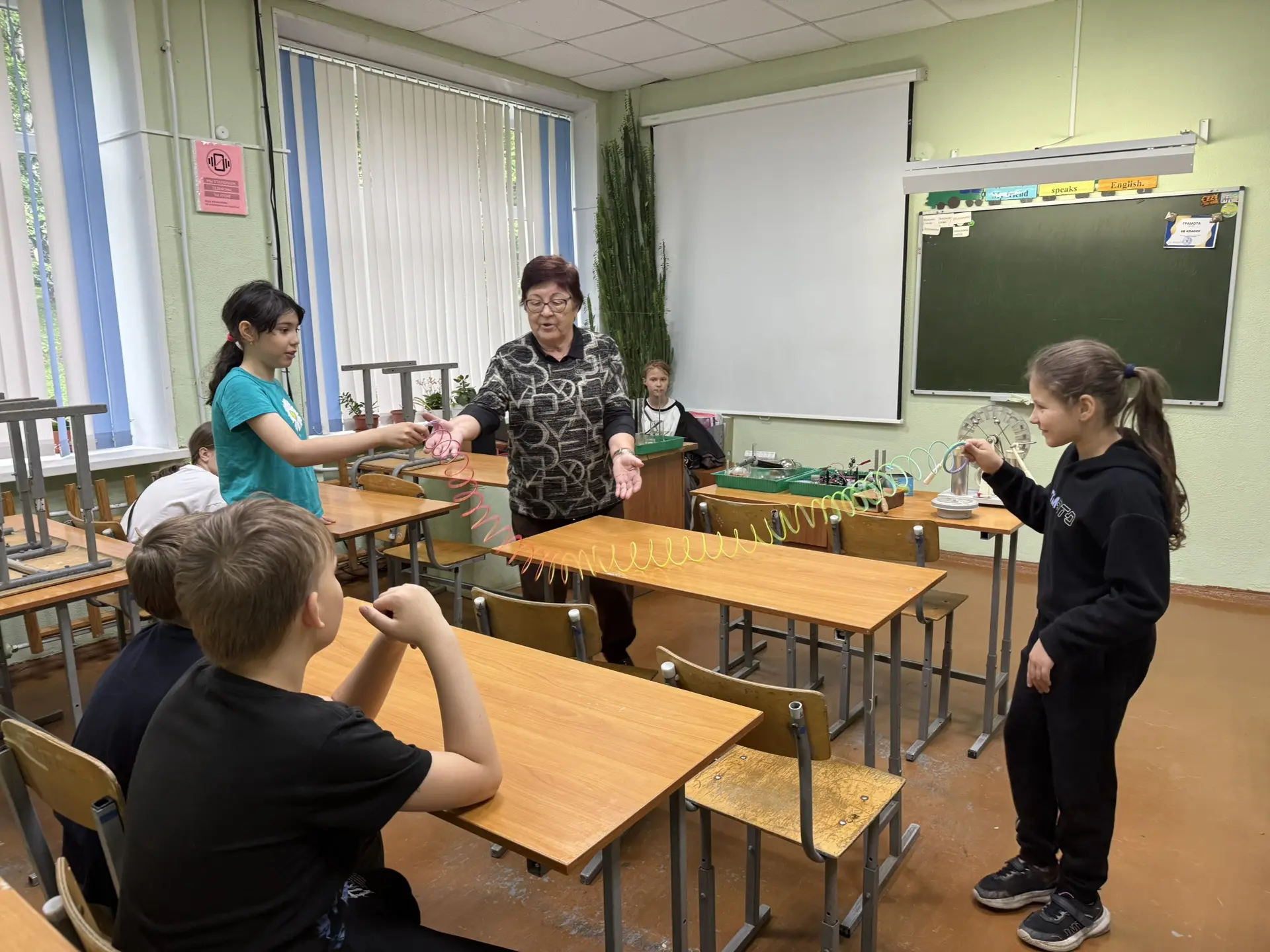 Сегодня в лагере — День естественных наук!