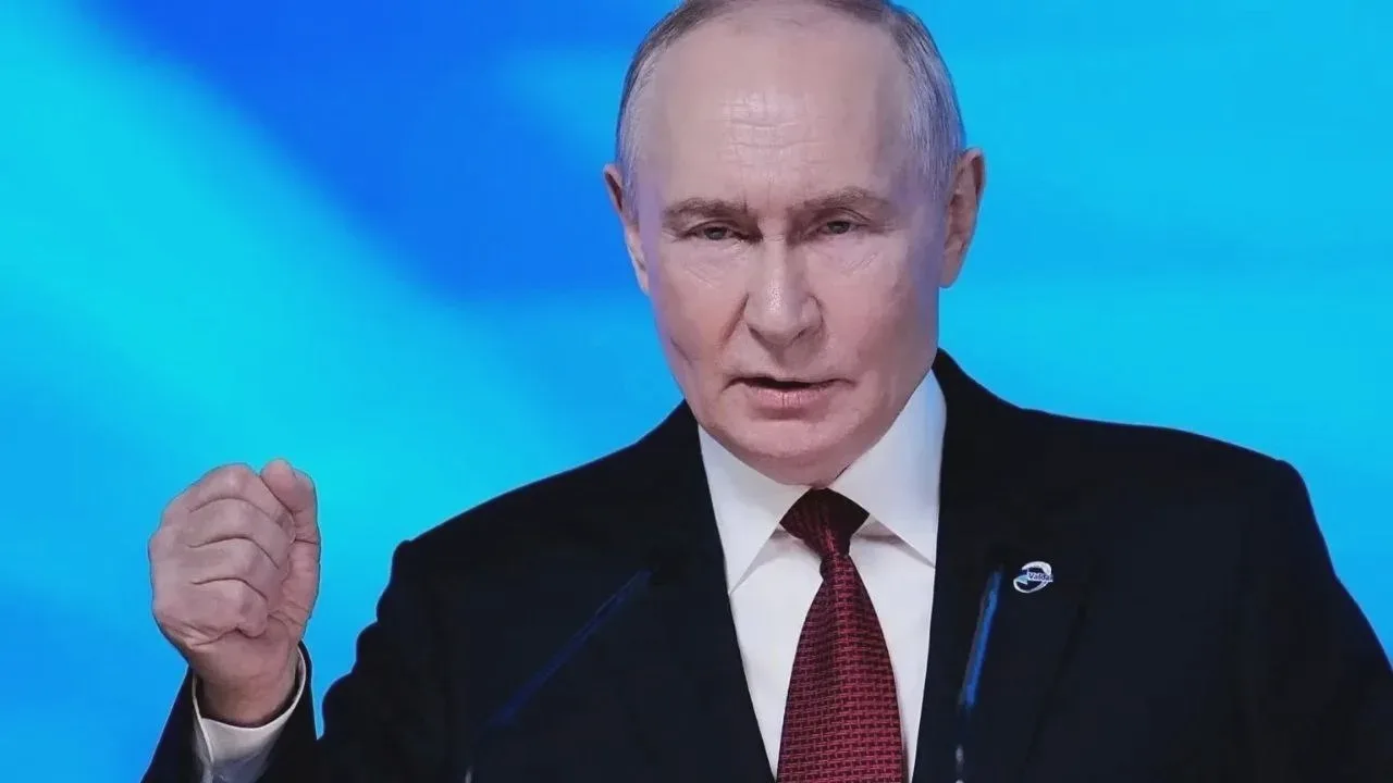 Владимиру Путину сегодня исполняется 74 года