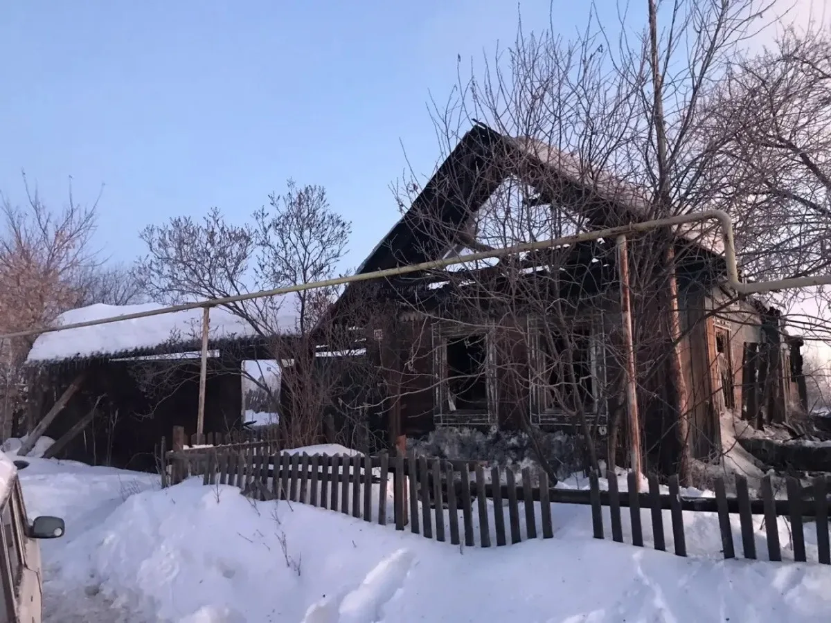 🔥 Семья пострадала в ночном пожаре под Нижним Тагилом