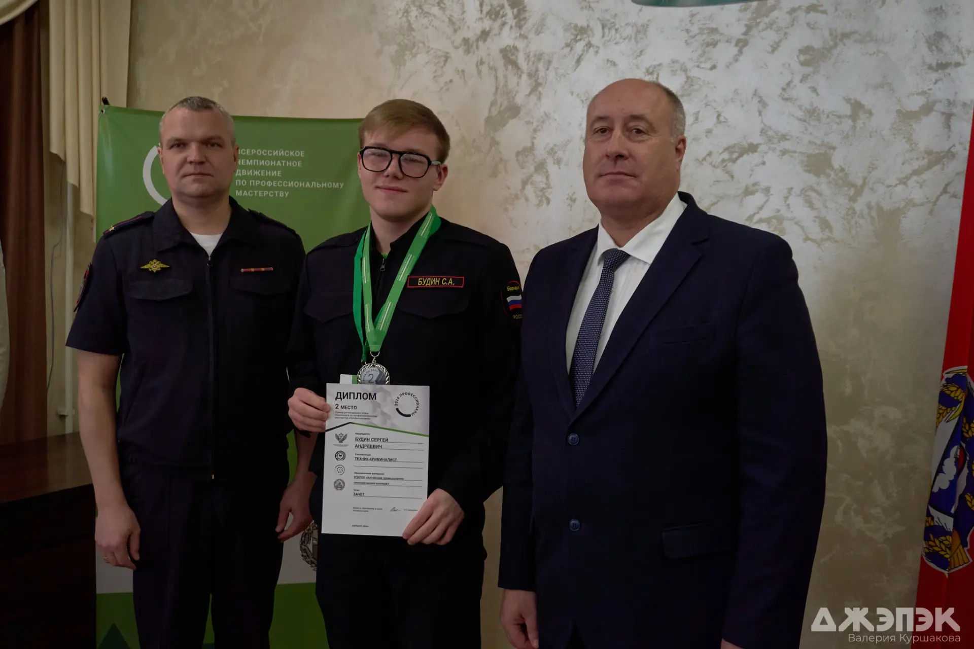 Делимся с вами фотографиями с награждения наших будущих защитников — победителей Чемпионата «Професс