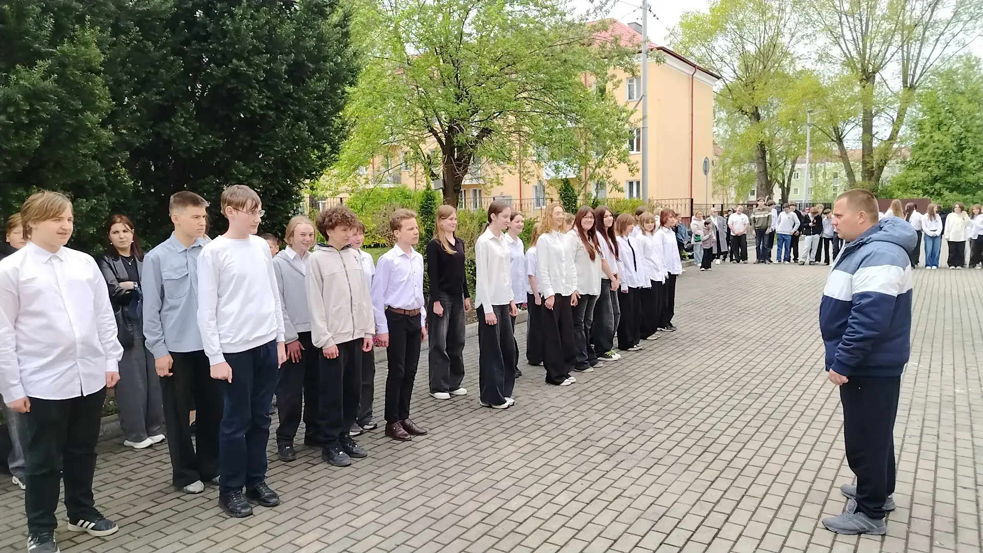 Память поколений: Школьные мероприятия к 81-й годовщине Победы! 🇷🇺🎶🎗️ В преддверии великого праздник