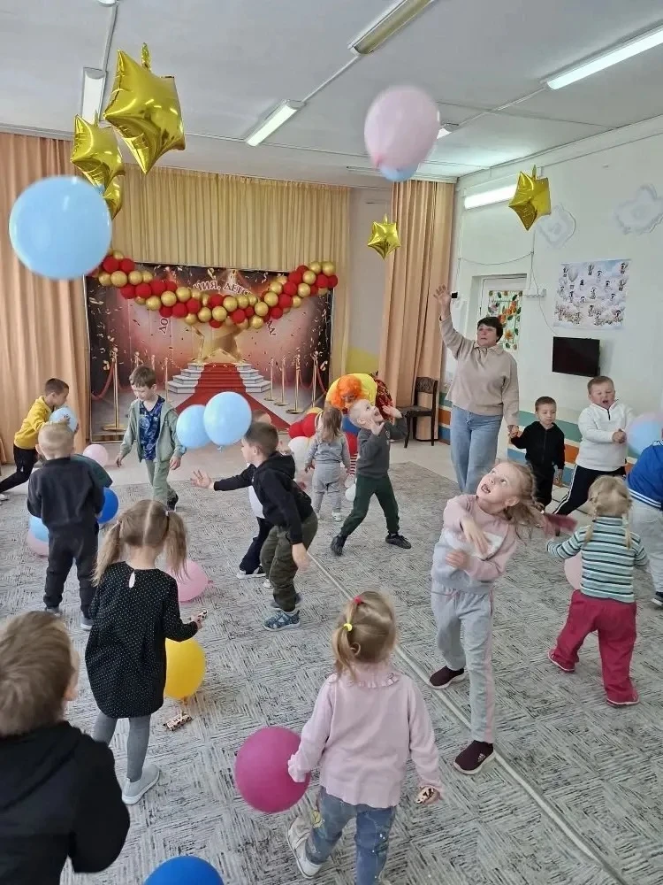 ☀️Праздник радости, веселья и детского смеха: как мы отметили День защиты детей!🌈

🎉В нашем детско