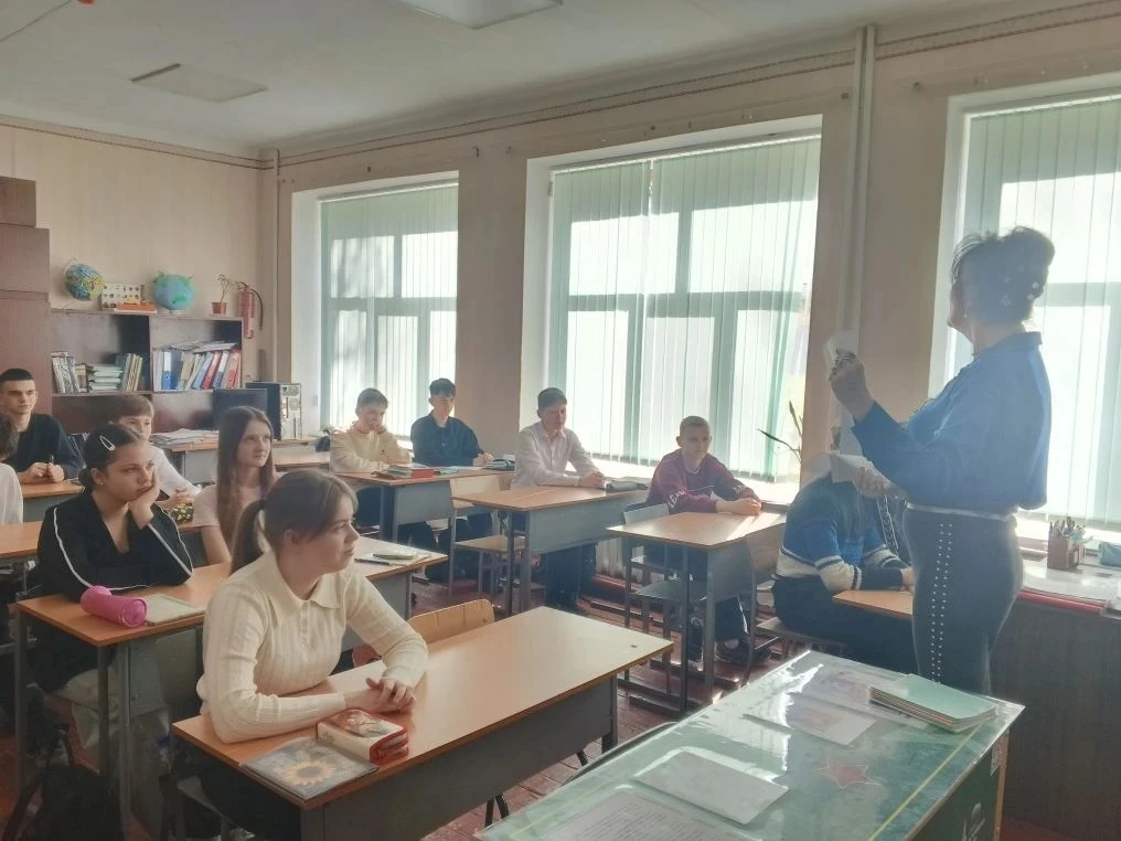 ✅В ГБОУ «Свердловская СШ № 9» в рамках реализации концепции профилактики экстремизма и терроризма ус