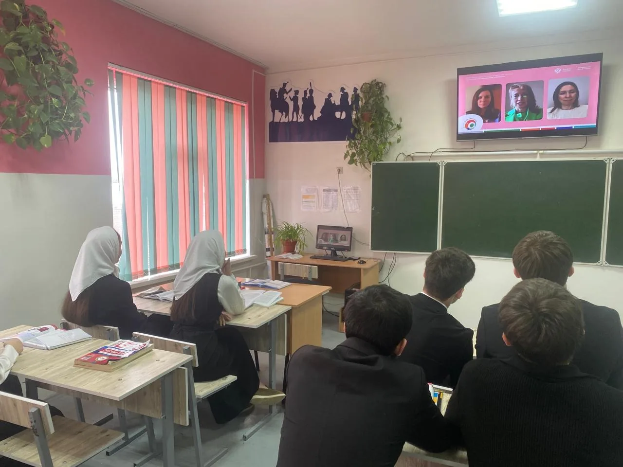 В МБОУ «СОШ6 г. Урус-Мартан» прошло занятие посвященное VII этапу Всероссийской просветительской эст