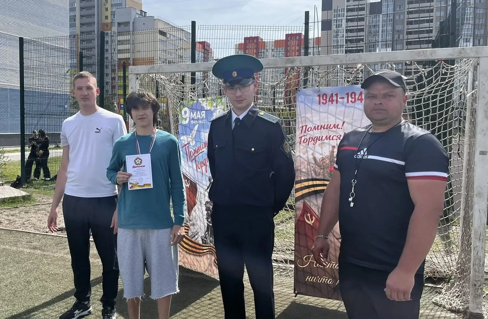 🏆В преддверии праздника Дня Победы в школе проходит патриотическая акция «Кросс Победы», ставшая уже