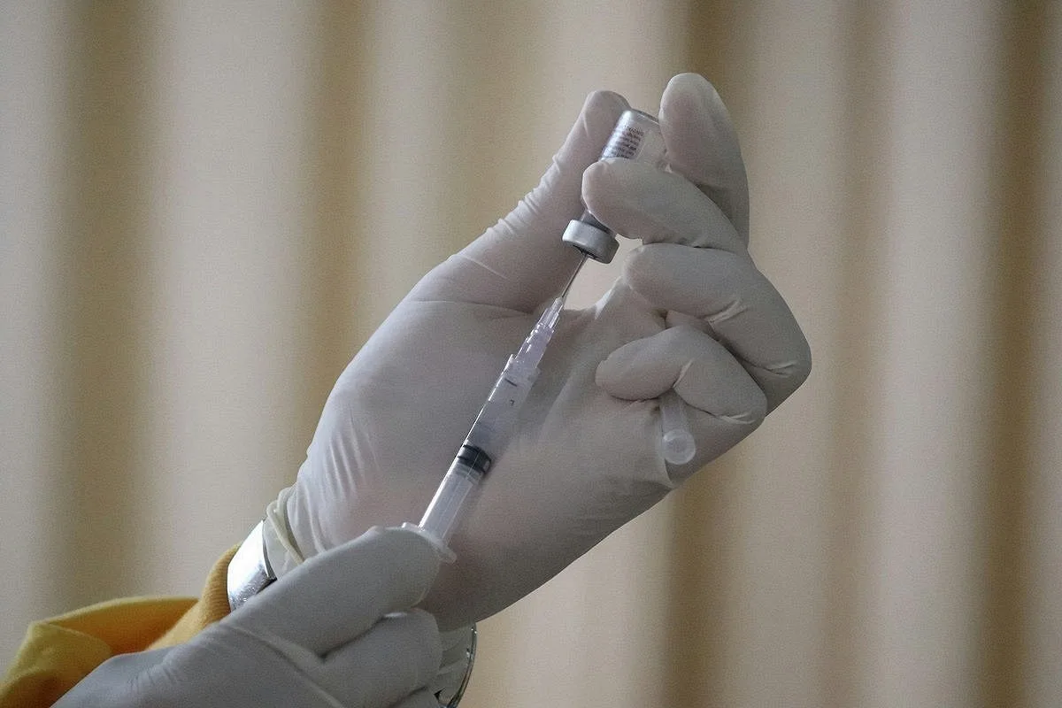 Российская вакцина против рака показывает первые успехи! 💉 Первый пациент, получивший ...