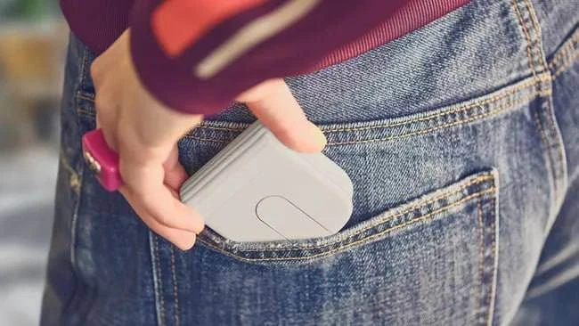 Logitech показала складную мышку, которую можно убрать в карман. 🤏

Logi Mobi Fold — мышка, которая