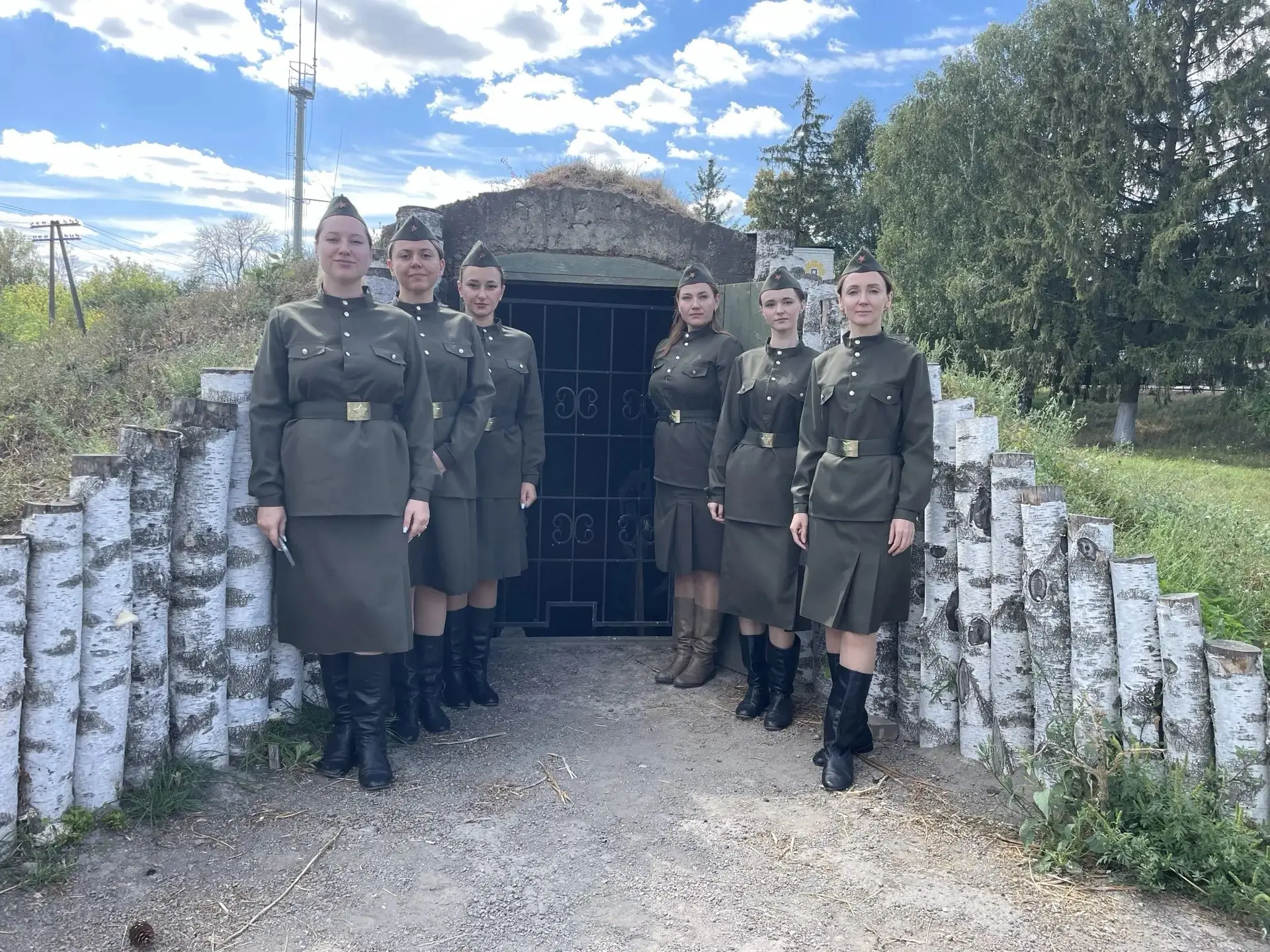 Когда поезд даёт гудок, время будто замирает…🚂