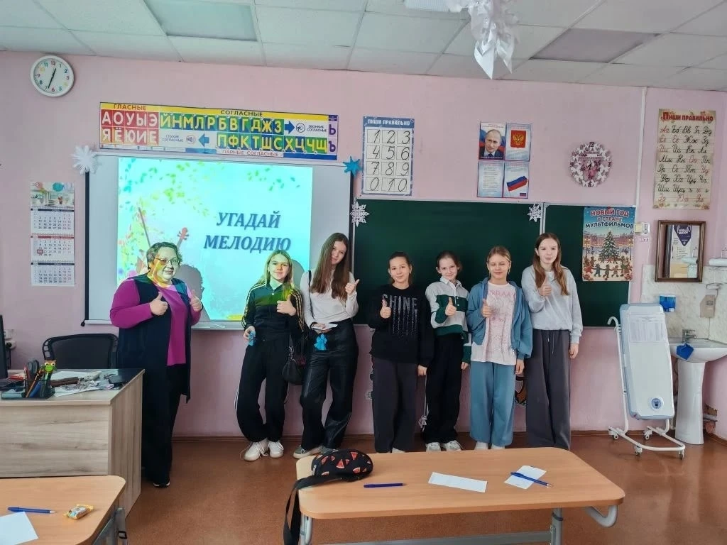 На каникулах весело мы отдыхали,