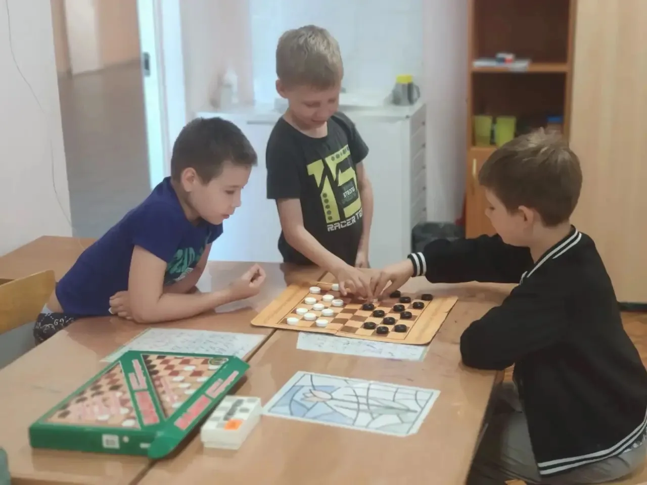 В День культуры и искусства ребята лагеря "Олимпийские надежды"посетили видеосалон и узнали о жизни 