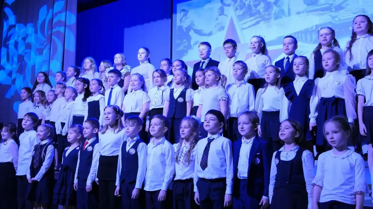 Хочешь научиться петь и без страха выступать на сцене? 🎤