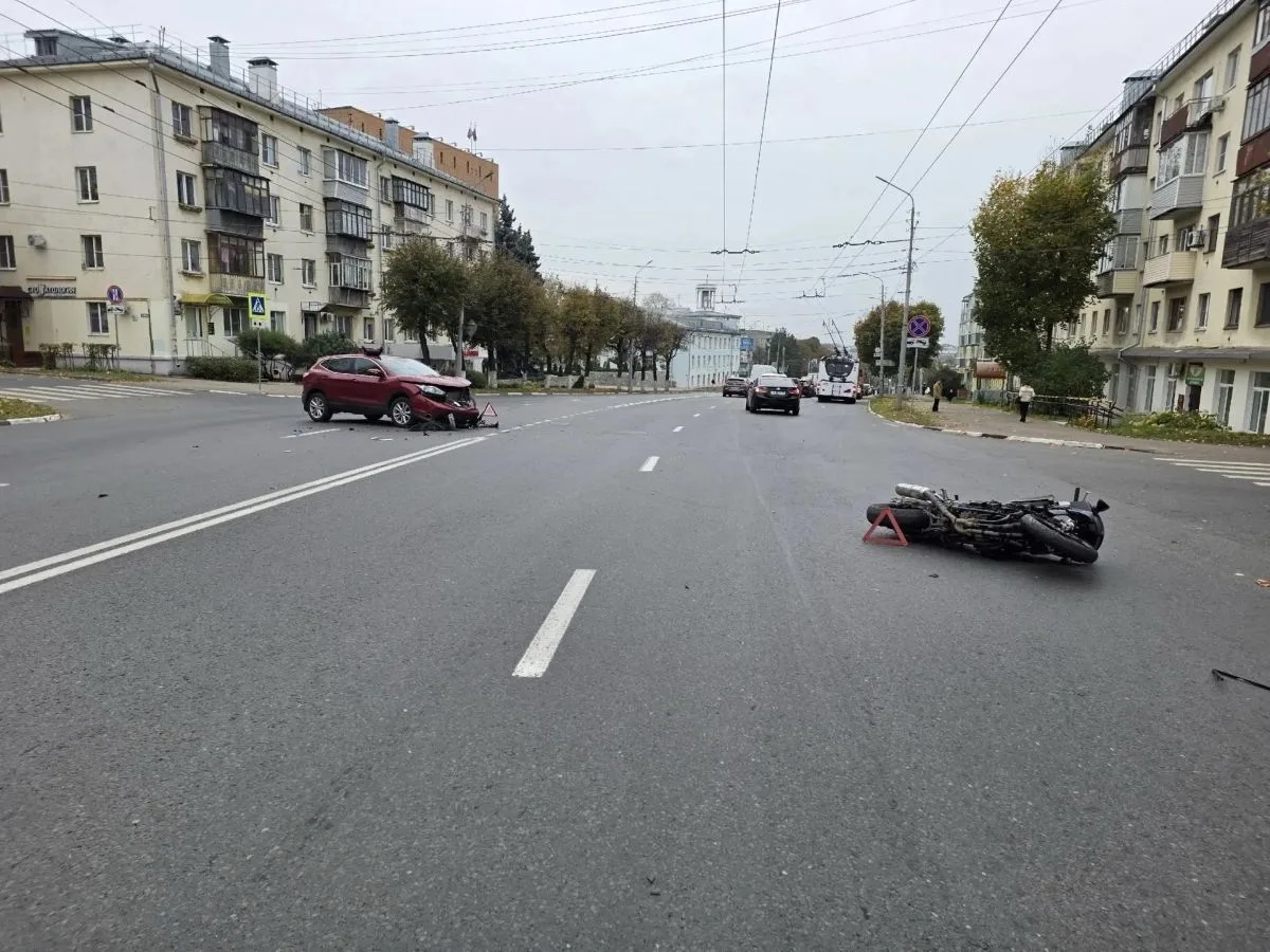 Во Владимире стали известны подробности ДТП с мотоциклом на улице Горького