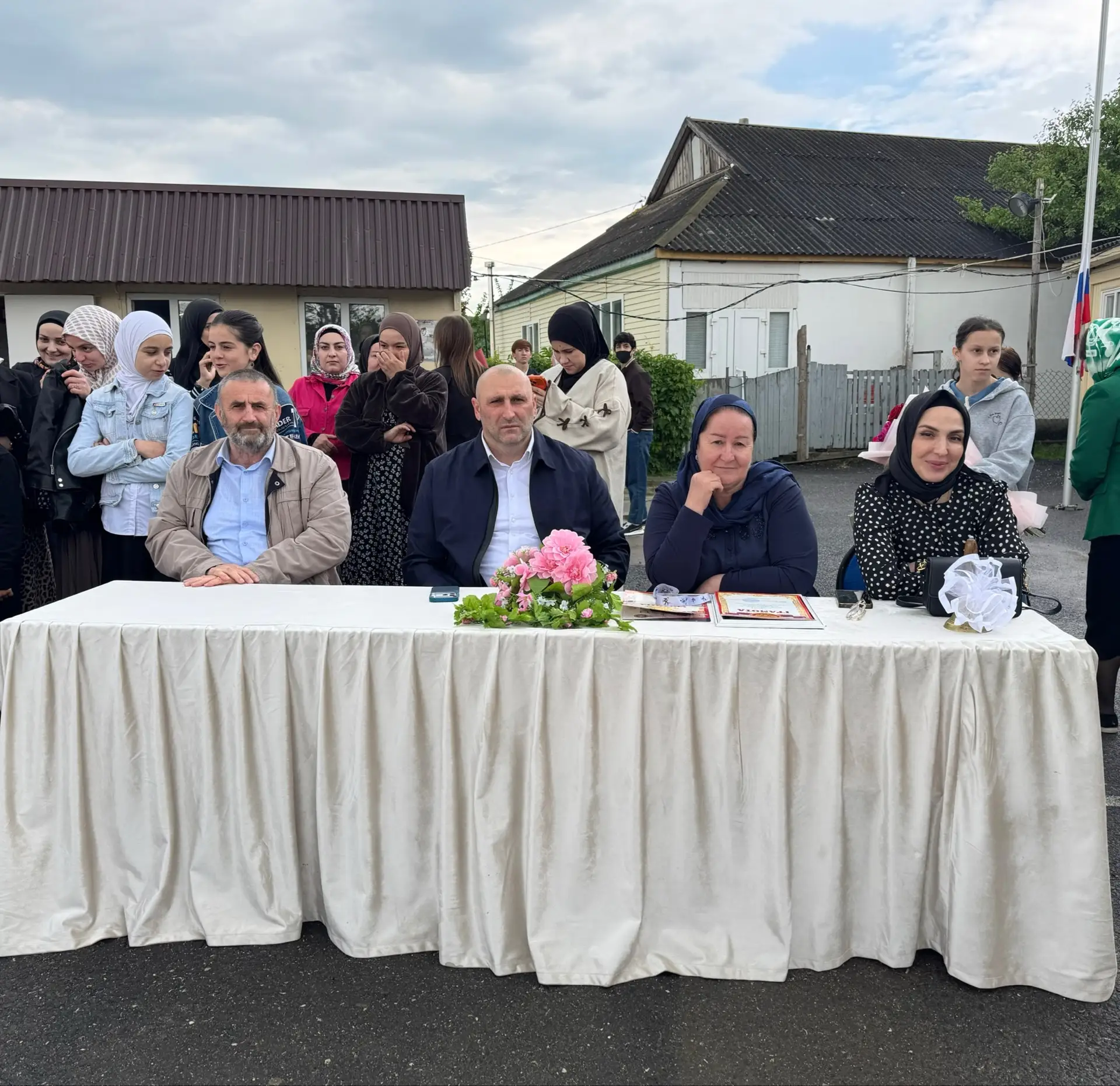 26.05.26г. в нашей школе прошёл последний звонок: провожали выпускников 9‑го и 11‑го кл...
