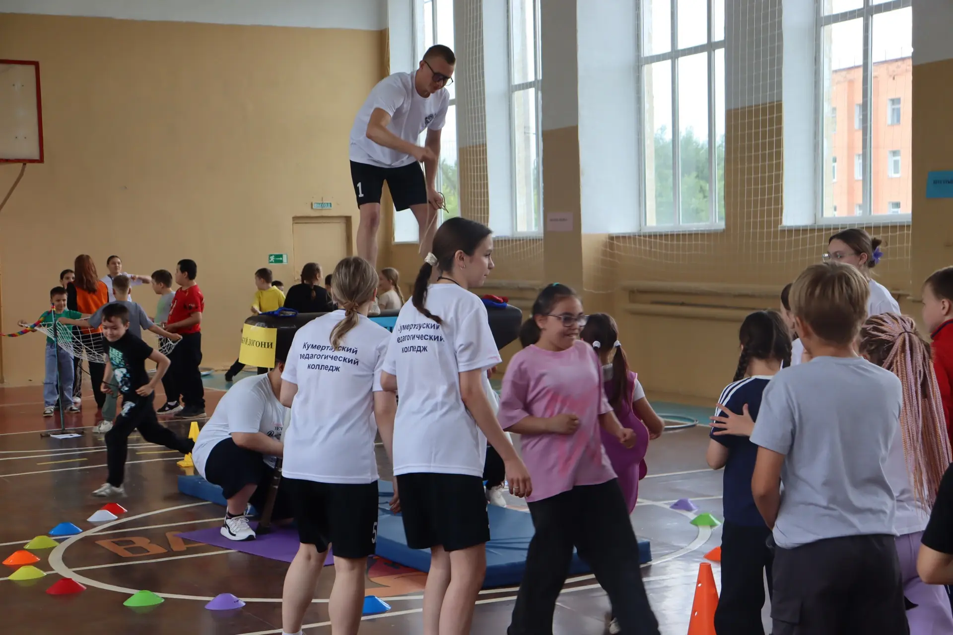 🏆 Кубок Дружбы, приуроченный ко Дню России 🇷🇺

В спортивном зале Кумертауского педагогического ко