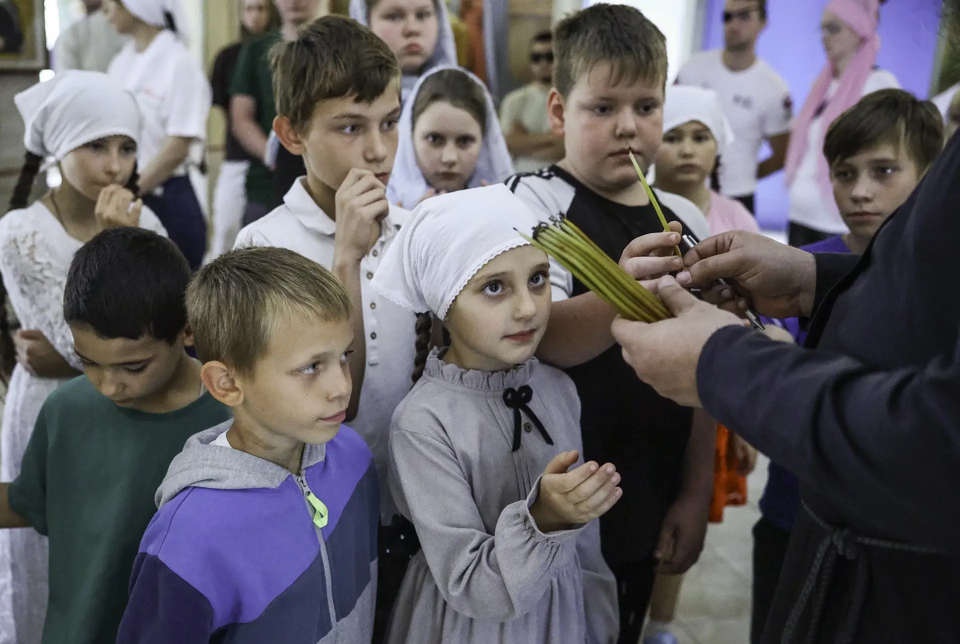 Вера — это не просто надежда. Это та невидимая опора, которая держит нас, когда кажется...