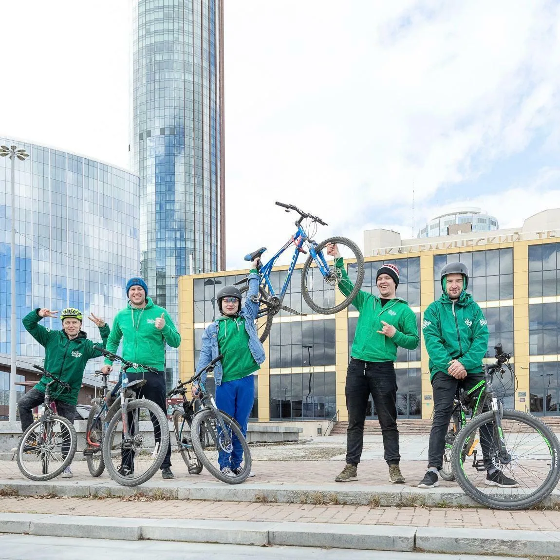 Жизньмарт назвали любимым брендом Екатеринбуржцев 🥹💚